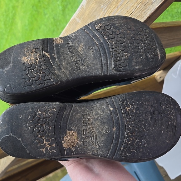 Dansko XP Womens Scrub Clogs Black Patent 39 8.5 To 9 - Picture 3 of 6